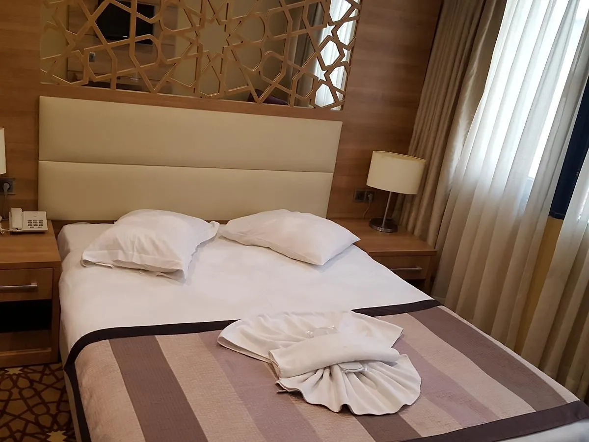 Prens Hotel Istanbul 3*,