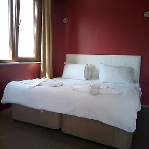 Tuzla Hilal Otel