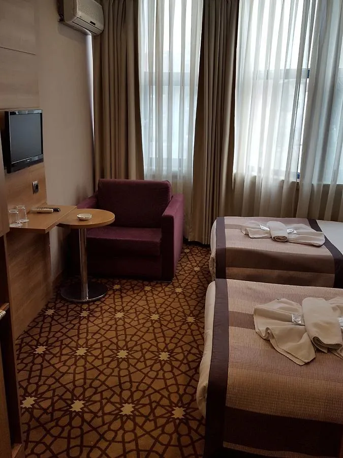 Prens Hotel Стамбул 3*,